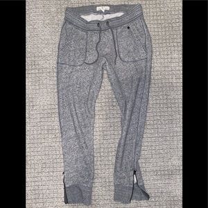 LOGG sweats with zipper